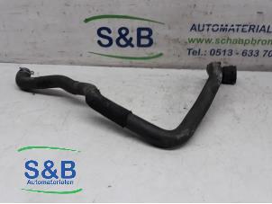 Used Radiator hose Audi Q3 (8UB/8UG) 2.0 TDI 16V 140 Price € 15,00 Margin scheme offered by Schaap & Bron