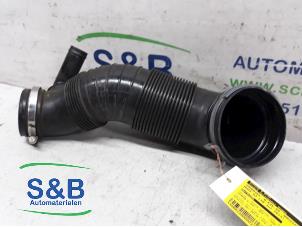 Used Air intake hose Audi Q3 (8UB/8UG) 2.0 TDI 16V 140 Price € 20,00 Margin scheme offered by Schaap & Bron