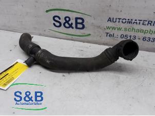 Used Radiator hose Audi Q3 (8UB/8UG) 2.0 TDI 16V 140 Price € 10,00 Margin scheme offered by Schaap & Bron