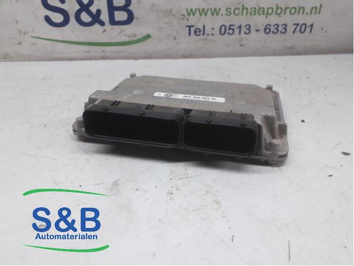 Used Engine management computer Volkswagen Golf IV (1J1) 1.6 Price € 70,00 Margin scheme offered by Schaap & Bron