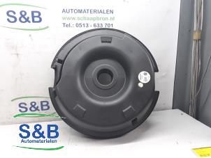 Used Subwoofer Volkswagen Tiguan (5N1/2) 1.4 TSI 16V Price € 100,00 Margin scheme offered by Schaap & Bron