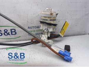 Used Electric fuel pump BMW Mini One/Cooper (R50) 1.6 16V One Price € 50,00 Margin scheme offered by Schaap & Bron