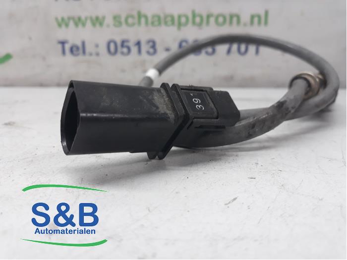 Sonde lambda d'un Volkswagen Golf VII Variant (AUVV)  2015