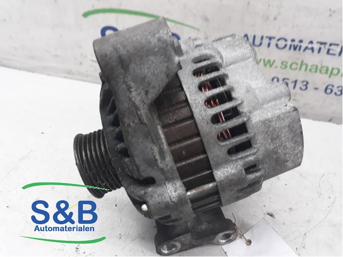 Gebrauchte Dynamo Mazda 2 (NB/NC/ND/NE) 1.4 16V Preis € 30,00 Margenregelung angeboten von Schaap & Bron