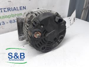 Dynamo van een Renault Clio II (BB/CB) 1.2 2001
