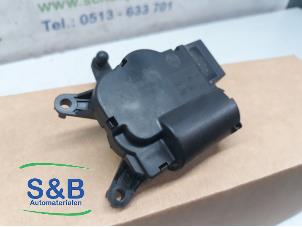 Used Electric heater valve Audi Q7 Price € 35,00 Margin scheme offered by Schaap & Bron