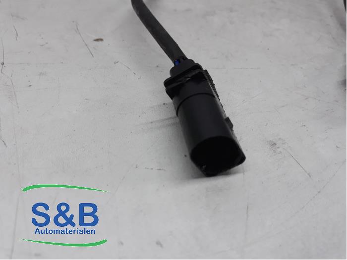 Lambda probe from a Volkswagen Golf VII (AUA) 1.6 TDI 16V 2014