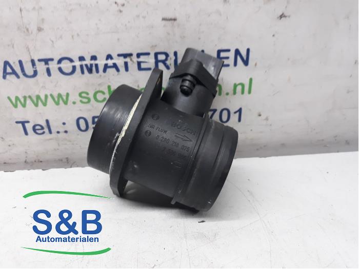 Gebrauchte Luftmassenmesser BMW 1 serie (E87/87N) 118d 16V Preis € 100,00 Margenregelung angeboten von Schaap & Bron