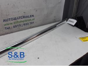 Used Roof rail, right Audi A6 Avant (C6) Price € 75,00 Margin scheme offered by Schaap & Bron