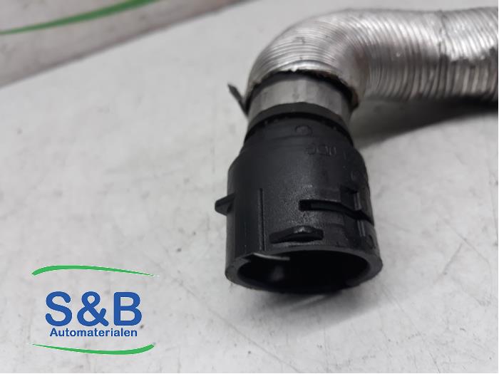 radiator-hose-skoda-fabia-iii-combi-6q0122157q-schaap-bron