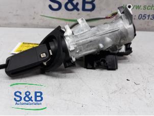 Used Ignition lock + key Volkswagen Golf VII (AUA) 1.4 TSI 16V Price € 75,00 Margin scheme offered by Schaap & Bron