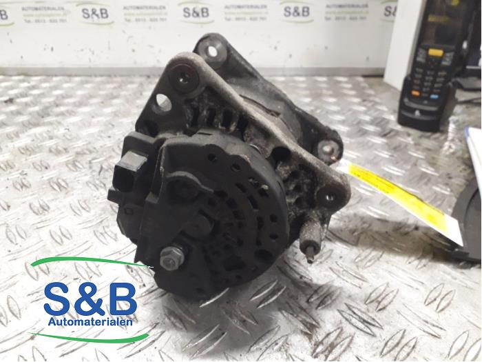 Begagnade Dynamo Volkswagen Crafter 2.5 TDI 30/32/35/46/50 Pris € 65,00 Marginaltabell erbjuds av Schaap & Bron