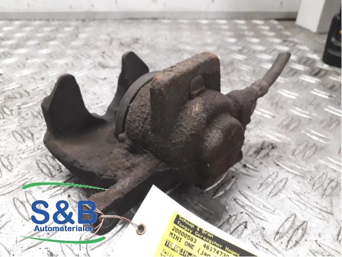 Gebrauchte Bremszange links vorne Mini Mini (R56) 1.6 16V Cooper Preis € 60,00 Margenregelung angeboten von Schaap & Bron