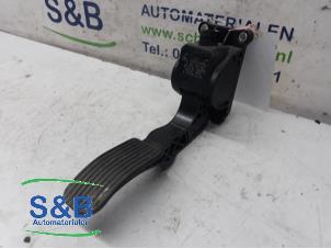 Used Accelerator pedal module Volkswagen Crafter 2.5 TDI 30/32/35 Price € 35,00 Margin scheme offered by Schaap & Bron