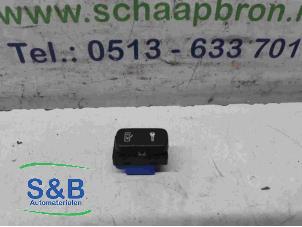 Used Central locking switch Skoda Octavia Combi (1Z5) 2.0 FSI 16V Price € 10,00 Margin scheme offered by Schaap & Bron