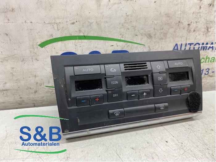 Używane Panel climatronic Audi A4 (B7) 1.8 T 20V Cena € 65,00 Procedura marży oferowane przez Schaap & Bron