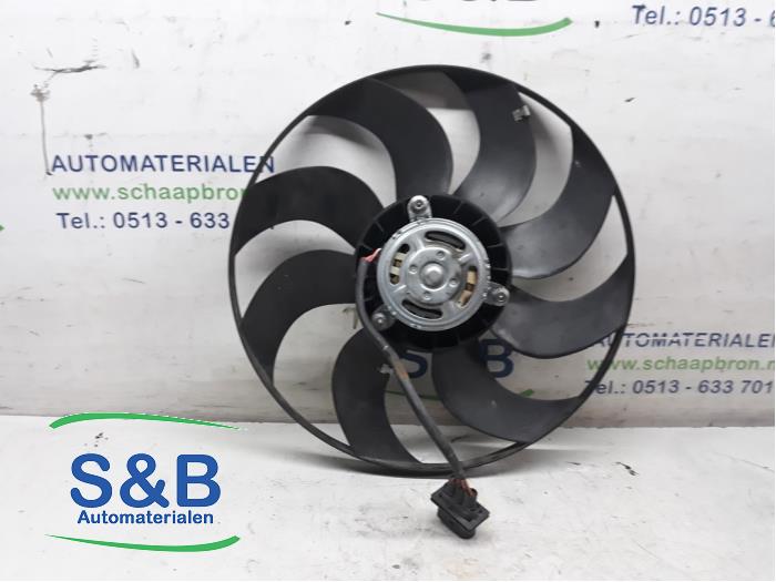 Używane Wentylator Skoda Fabia II (5J) 1.2i 12V LPG Cena € 40,00 Procedura marży oferowane przez Schaap & Bron