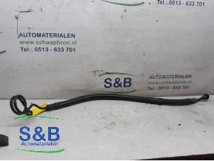 Used Power steering line Volkswagen Passat (3B2) 1.6 Price € 52,00 Margin scheme offered by Schaap & Bron