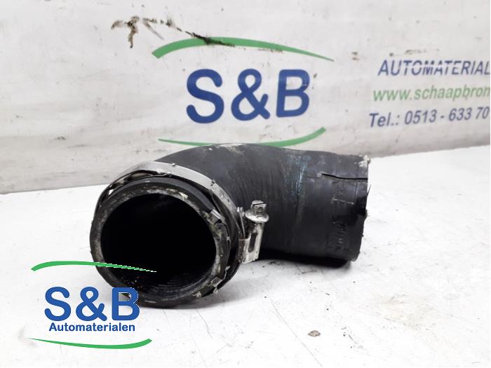 Gebrauchte Intercooler Schlauch Skoda Fabia II (5J) 1.2 TDI 12V Greenline Preis € 20,00 Margenregelung angeboten von Schaap & Bron