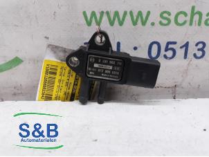 Usados Sensor de presión de combustible Skoda Superb (3U4) 2.0 TDI 16V Precio € 20,00 Norma de margen ofrecido por Schaap & Bron
