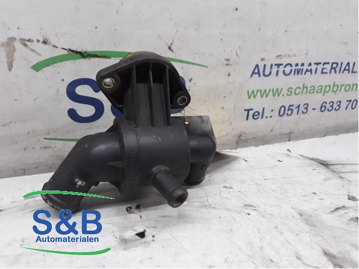 Gebrauchte Thermostatgehäuse Volkswagen Caddy III (2KA,2KH,2CA,2CH) 2.0 TDI 16V 4Motion Preis € 25,00 Margenregelung angeboten von Schaap & Bron