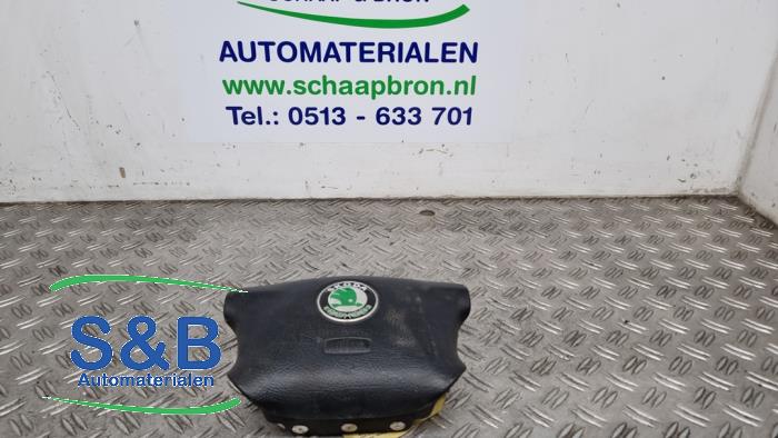 Steering wheel airbag