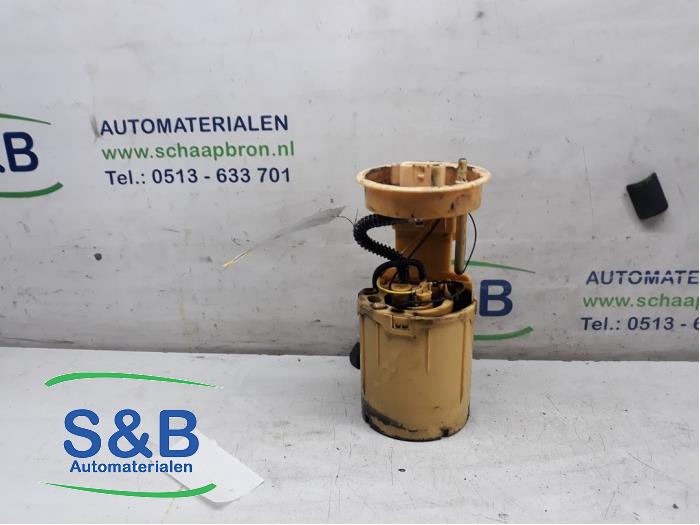 Gebrauchte Kraftstoffpumpe Elektrisch Volkswagen Transporter T5 1.9 TDi Preis € 70,00 Margenregelung angeboten von Schaap & Bron