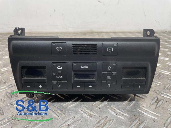 Begagnade Klimatpanel Audi A6 (C5) 2.4 V6 30V Pris € 30,00 Marginaltabell erbjuds av Schaap & Bron