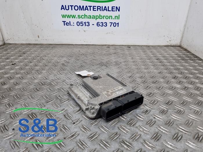 Used Engine management computer Volkswagen Golf V (1K1) 1.9 TDI Price € 59,99 Margin scheme offered by Schaap & Bron
