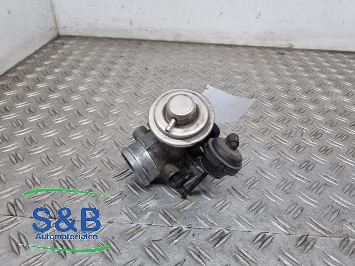 Gebrauchte AGR Ventil Volkswagen LT II 2.5 TDi Preis € 49,99 Margenregelung angeboten von Schaap & Bron