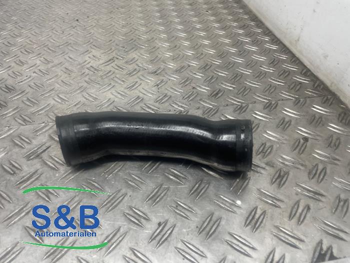 Gebrauchte Intercooler Schlauch Volkswagen Vento (1H2) 1.9 TDI Preis € 15,00 Margenregelung angeboten von Schaap & Bron