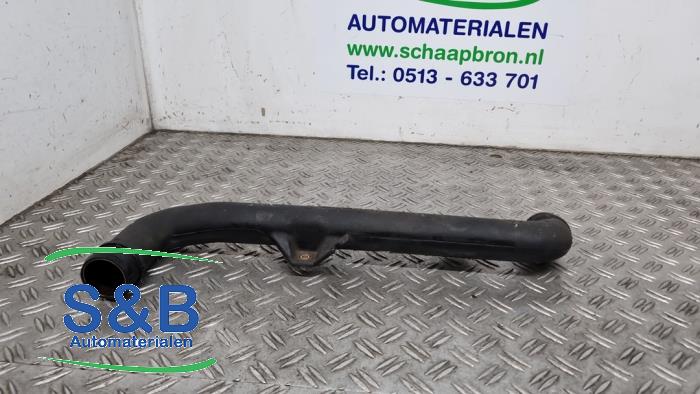 Gebrauchte Intercooler Schlauch Volkswagen Vento (1H2) 1.9 TDI GL Preis auf Anfrage angeboten von Schaap & Bron