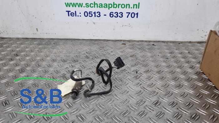 Used Lambda probe Volkswagen Golf II (19E) 1.3 Price € 40,00 Margin scheme offered by Schaap & Bron