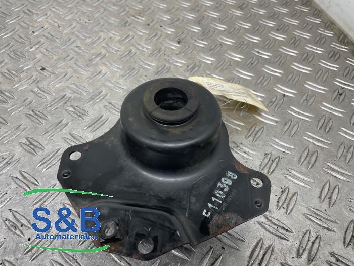 Used Engine mount Volkswagen Polo III (6N2) 1.4 16V 100 Price € 26,00 Margin scheme offered by Schaap & Bron