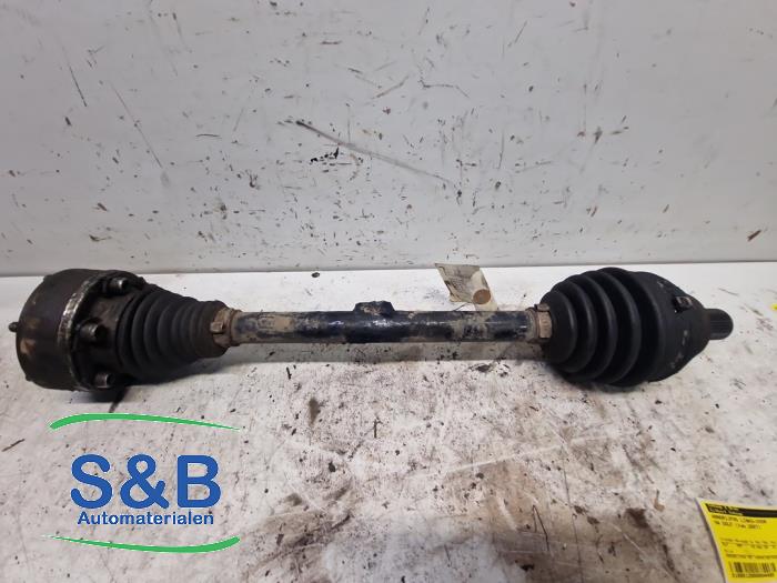 Gebrauchte Antriebswelle links vorne Volkswagen Golf V (1K1) 1.6 FSI 16V Preis € 50,00 Margenregelung angeboten von Schaap & Bron