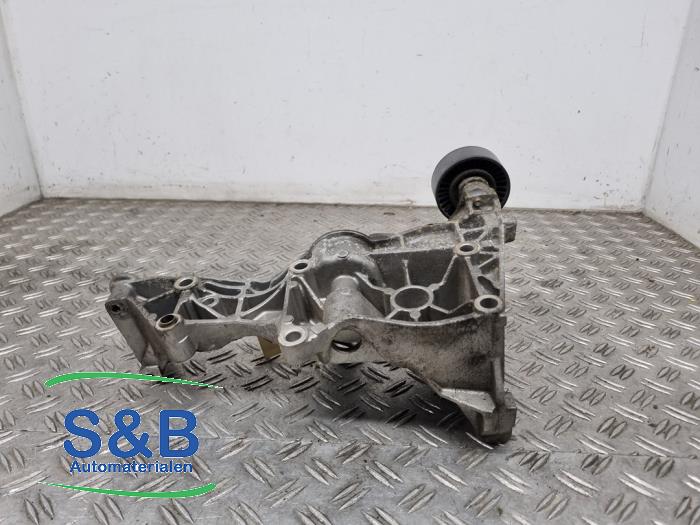 Divers d'un Audi A4 (B6) 1.9 TDI 100 2002