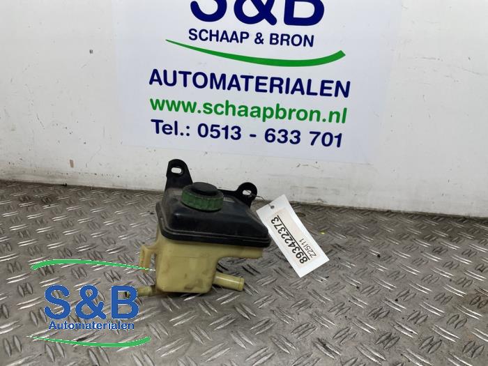 Begagnade Styrservotank Audi 80 (B3) 2.0 Quattro Pris € 20,00 Marginaltabell erbjuds av Schaap & Bron