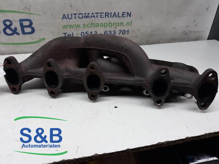 Gebrauchte Abgaskrümmer Volkswagen Transporter/Caravelle T4 2.5 TDI Preis € 75,00 Margenregelung angeboten von Schaap & Bron