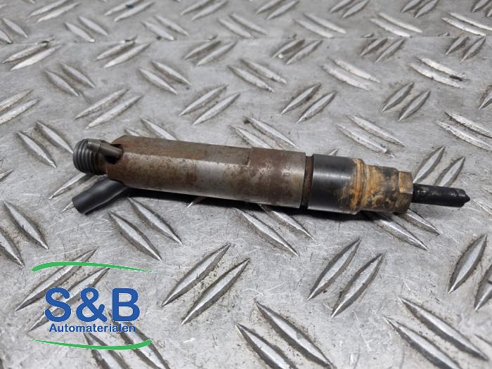 Usagé Injecteurs Volkswagen Golf III (1H1) 1.9 TDI Prix € 40,00 Règlement à la marge proposé par Schaap & Bron