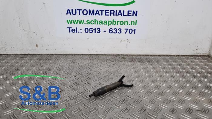 Usagé Injecteurs Volkswagen Passat (3B2) 1.9 TDi 90 Prix € 44,99 Règlement à la marge proposé par Schaap & Bron