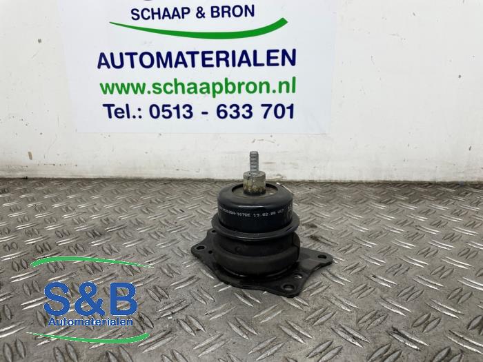 Usagé Support moteur Volkswagen Polo IV (9N1/2/3) 1.4 16V Prix € 19,99 Règlement à la marge proposé par Schaap & Bron