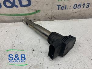 Zündspule van een Volkswagen Golf V (1K1) 2.0 GTI 16V 2006