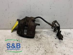 Used Front brake calliper, left Audi Cabrio (B4) 2.3 E Price € 35,00 Margin scheme offered by Schaap & Bron