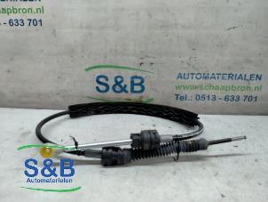 Used Gearbox shift cable Volkswagen Golf V (1K1) 1.9 TDI Price € 35,00 Margin scheme offered by Schaap & Bron