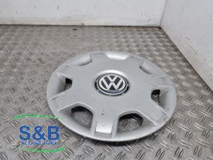 Używane Kolpak Volkswagen Polo III (6N2) 1.4 16V 100 Cena € 10,00 Procedura marży oferowane przez Schaap & Bron