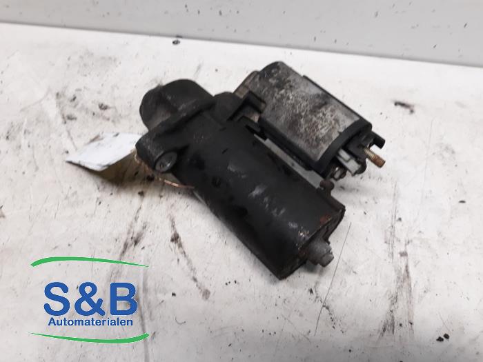 Begagnade Startmotor Volkswagen Passat (3B3) 2.8 V6 30V Pris € 40,00 Marginaltabell erbjuds av Schaap & Bron