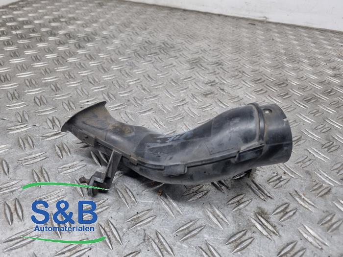 Begagnade Lufttratt Seat Arosa (6H1) 1.4 MPi Pris € 14,99 Marginaltabell erbjuds av Schaap & Bron