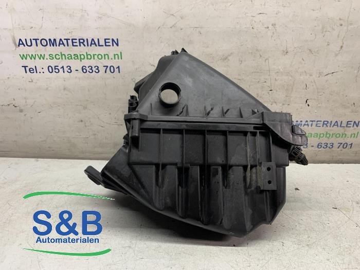 Begagnade Luftfilterhus Audi A4 Pris € 40,00 Marginaltabell erbjuds av Schaap & Bron