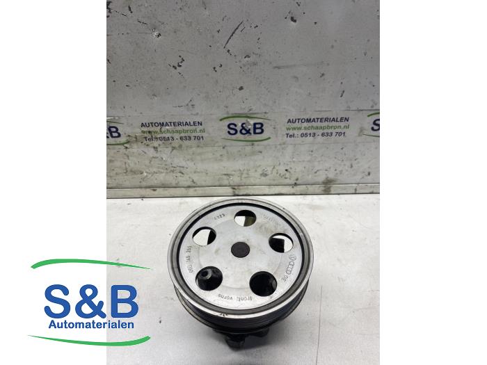 Usagé Pompe de direction Audi A4 Avant Quattro (B7) 2.0 TFSI 20V Prix € 60,00 Règlement à la marge proposé par Schaap & Bron