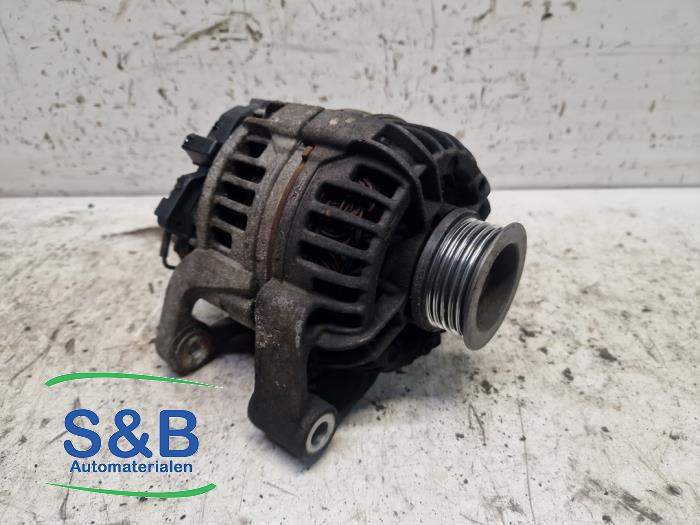 Begagnade Dynamo Opel Corsa D 1.4 16V Twinport Pris € 30,00 Marginaltabell erbjuds av Schaap & Bron